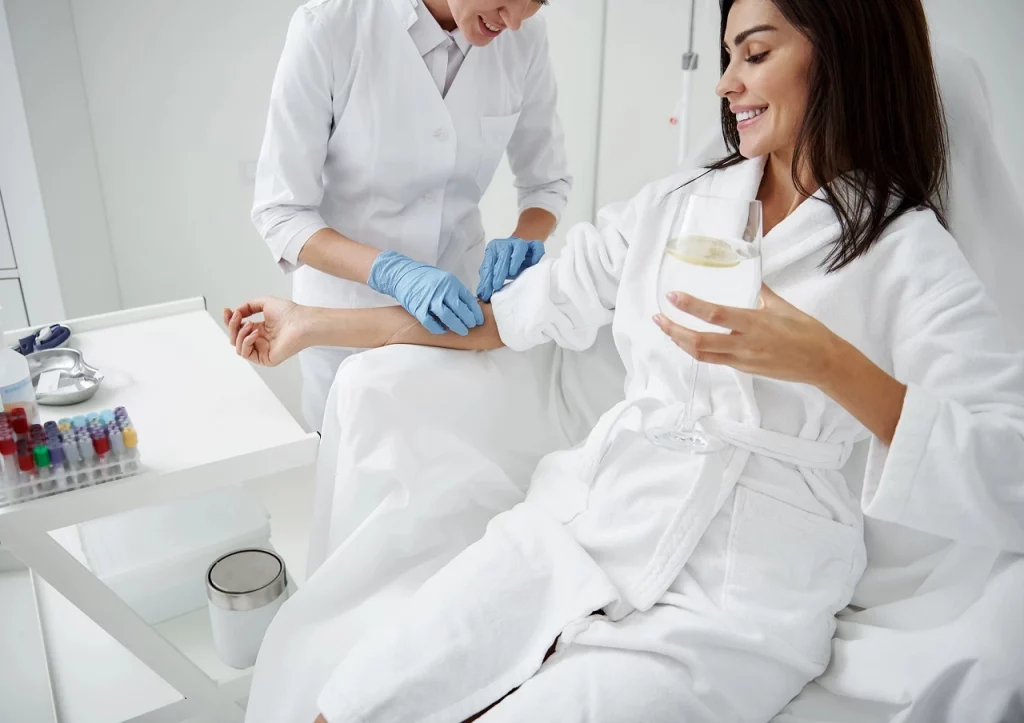 IV Therapy Clinic Marketing: Agency vs. In-House Strategies